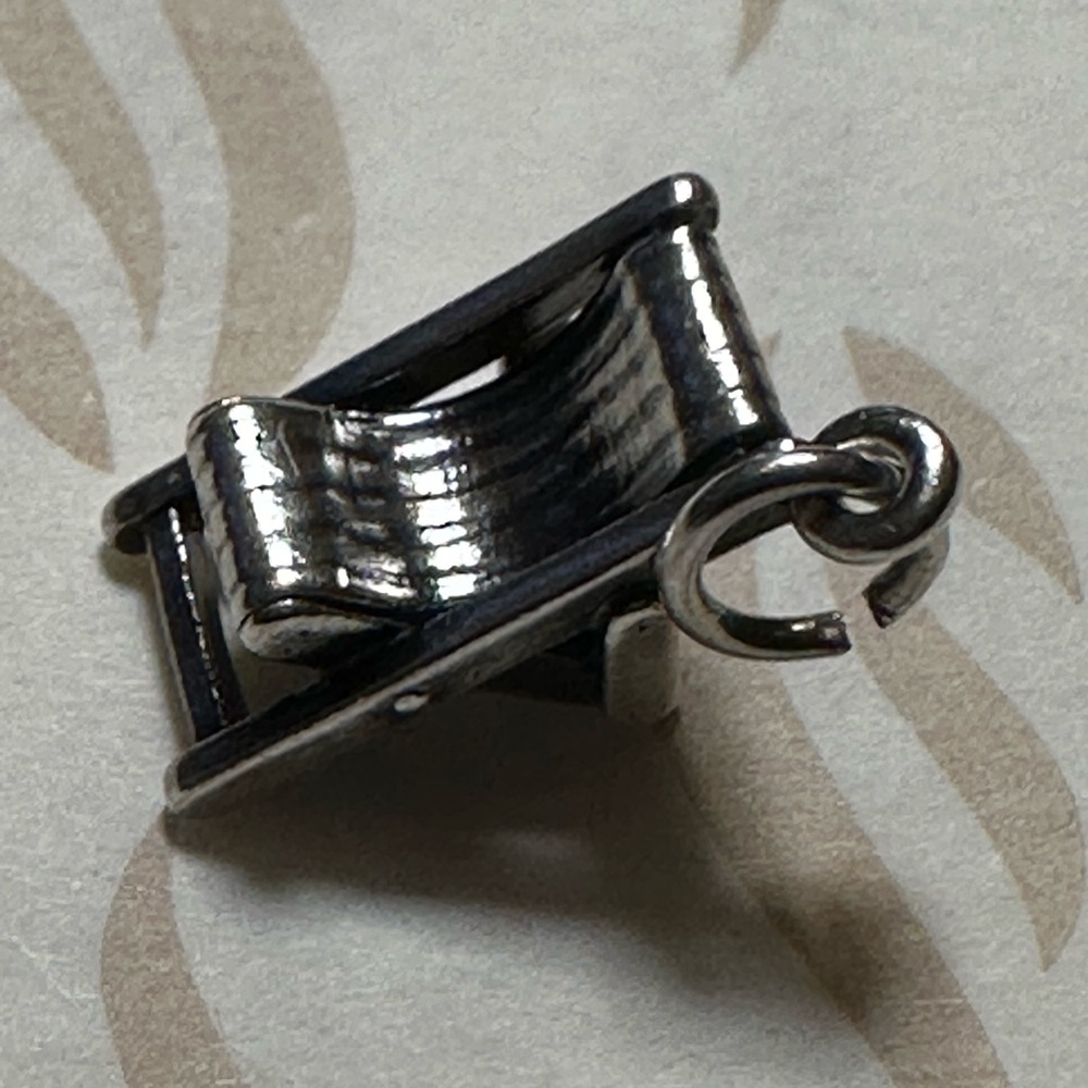 ❌SOLD❌ RETIRED James Avery Sterling Silver 925 BEACH CHAIR / LAWN CHARM 3D.